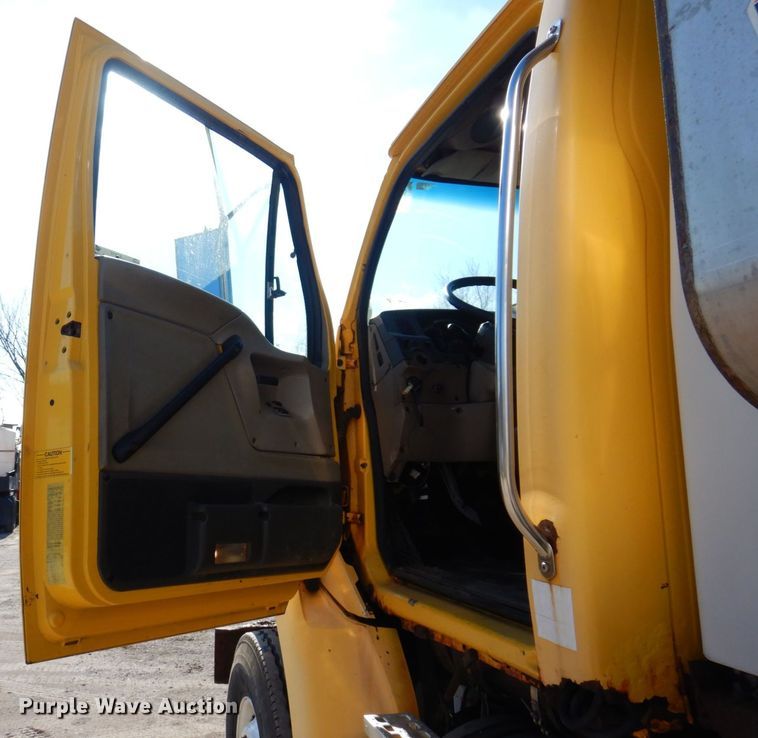 image for item JL9777 2004 Sterling L-Line  dump truck