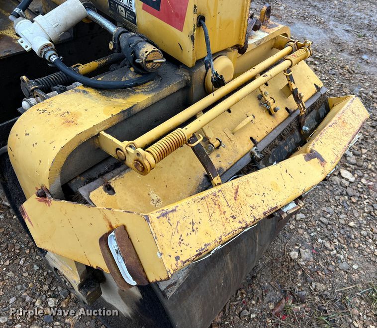 image for item JU9729 2000 Hypac C330B  double drum roller