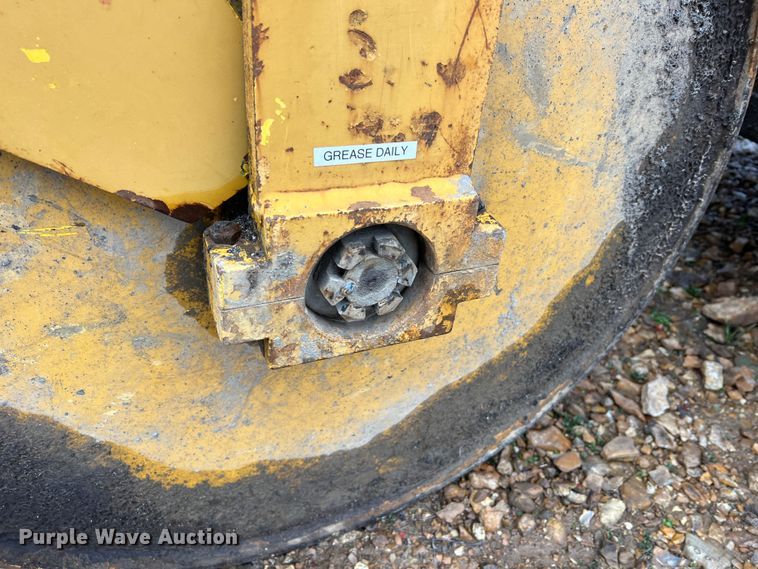 image for item JU9729 2000 Hypac C330B  double drum roller