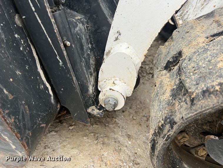 image for item JU9743 2021 Bobcat MT100  compact utility loader