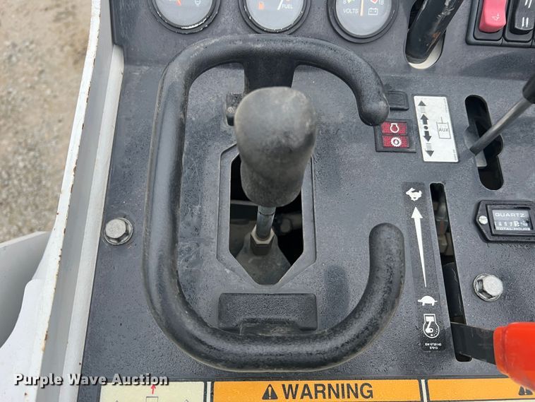 image for item JU9743 2021 Bobcat MT100  compact utility loader