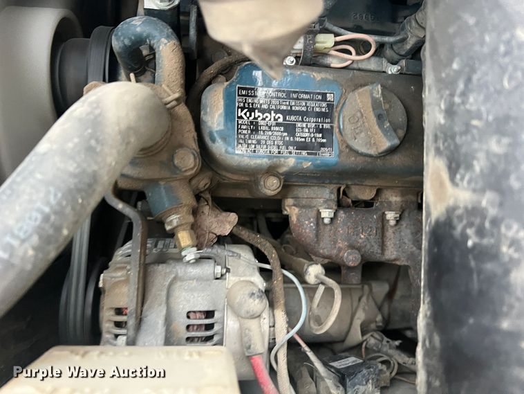 image for item JU9743 2021 Bobcat MT100  compact utility loader