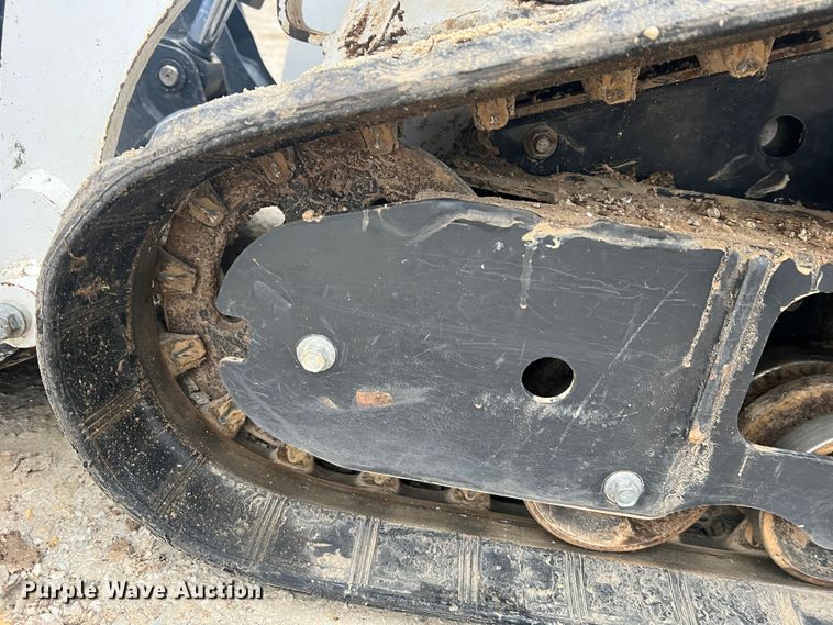 image for item JU9743 2021 Bobcat MT100  compact utility loader