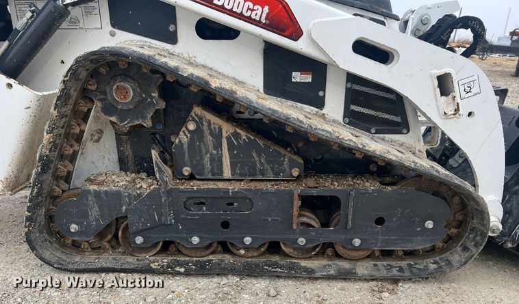 image for item JU9743 2021 Bobcat MT100  compact utility loader