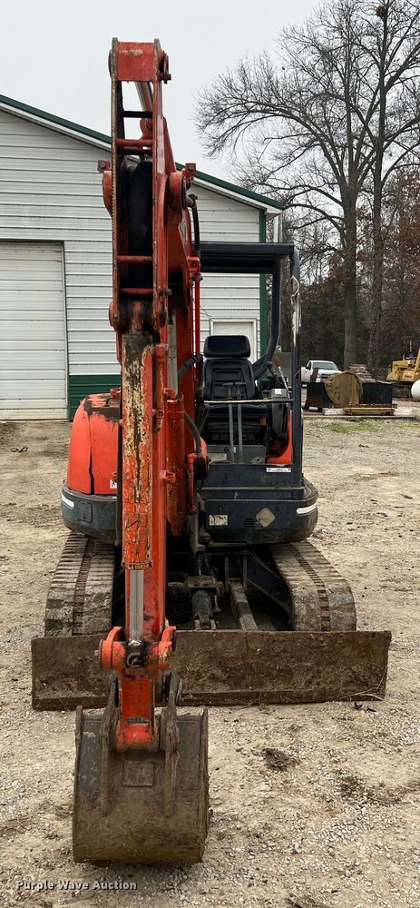 image for item JU9744 Kubota KX121-3  mini excavator