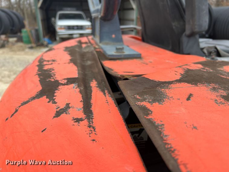 image for item JU9744 Kubota KX121-3  mini excavator