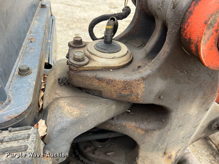 image for item JU9744 Kubota KX121-3  mini excavator