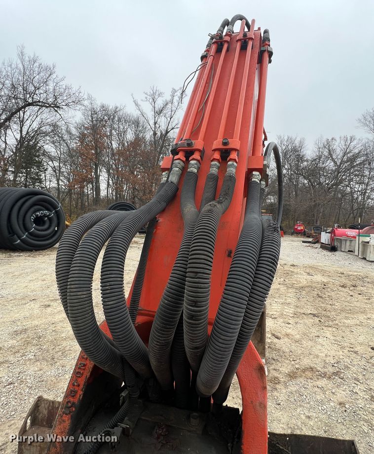 image for item JU9744 Kubota KX121-3  mini excavator