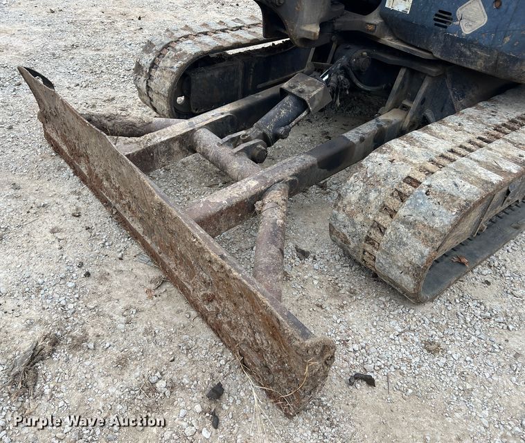 image for item JU9744 Kubota KX121-3  mini excavator