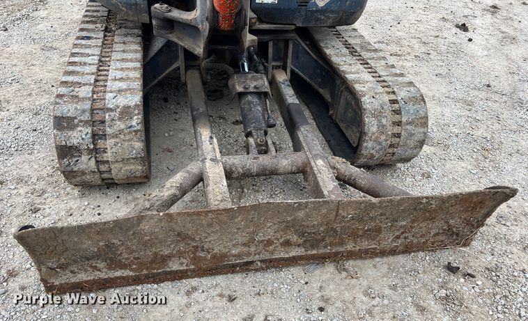 image for item JU9744 Kubota KX121-3  mini excavator