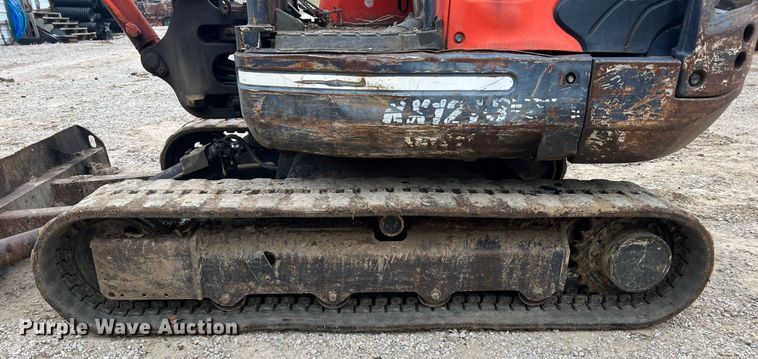 image for item JU9744 Kubota KX121-3  mini excavator