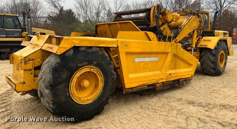 image for item JU9748 1979 John Deere 762  elevating scraper