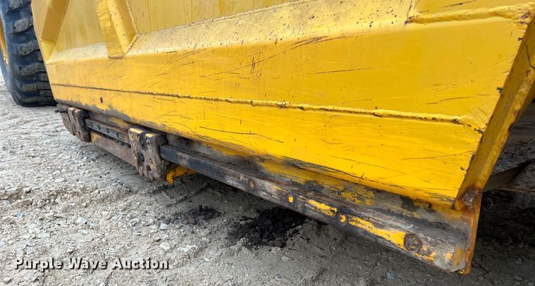 image for item JU9748 1979 John Deere 762  elevating scraper