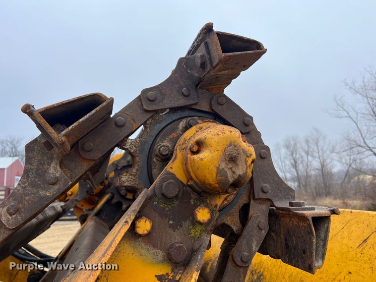 image for item JU9748 1979 John Deere 762  elevating scraper