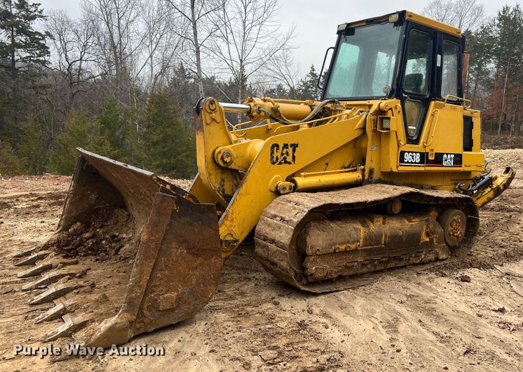 image for item JU9754 1997 Caterpillar 963B  track loader