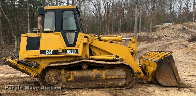 image for item JU9754 1997 Caterpillar 963B  track loader