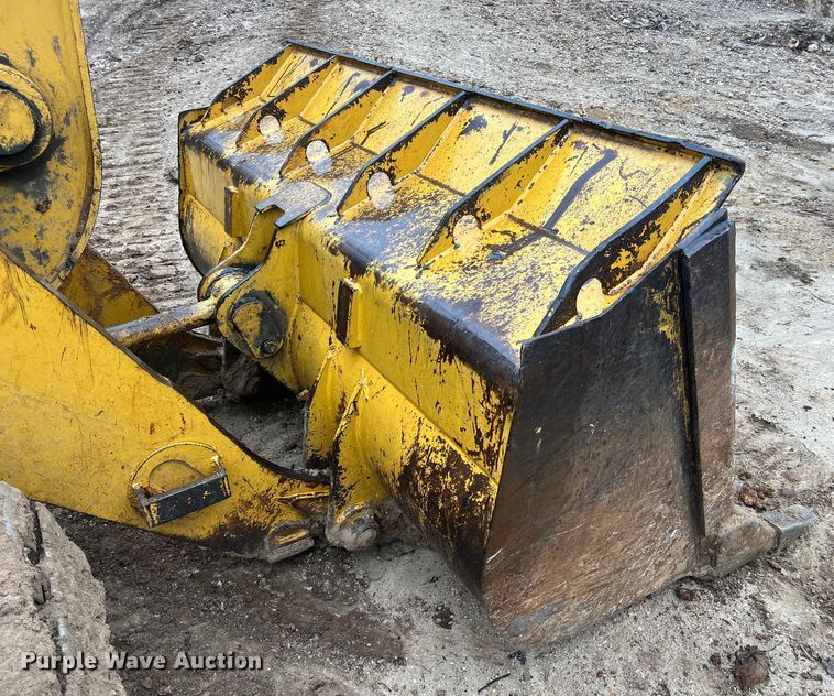 image for item JU9754 1997 Caterpillar 963B  track loader