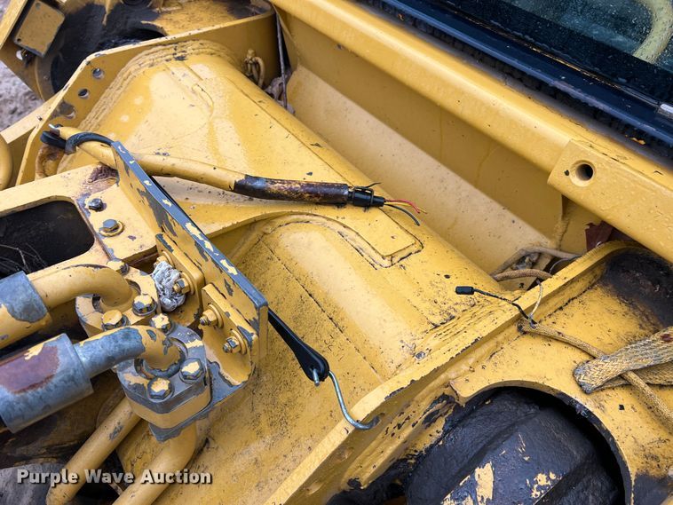 image for item JU9754 1997 Caterpillar 963B  track loader