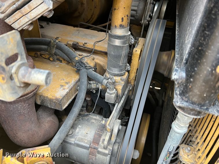 image for item JU9754 1997 Caterpillar 963B  track loader