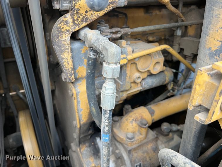 image for item JU9754 1997 Caterpillar 963B  track loader