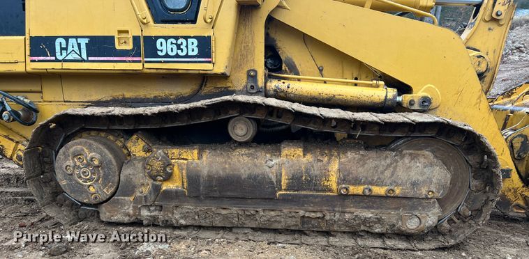 image for item JU9754 1997 Caterpillar 963B  track loader