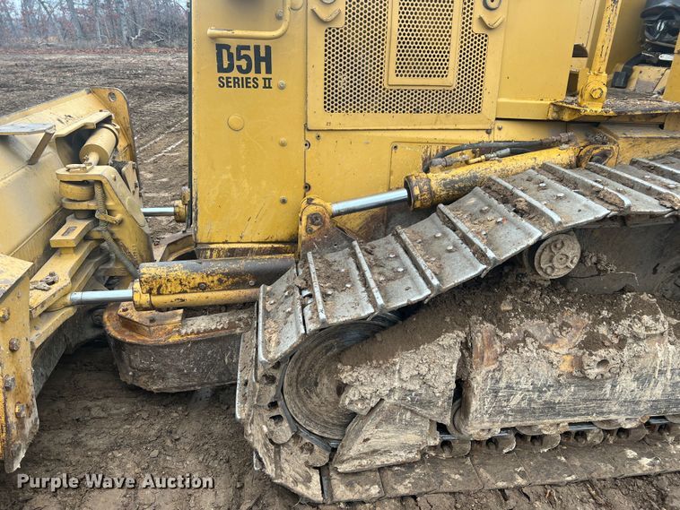 image for item JU9755 1990 Caterpillar D5H  dozer