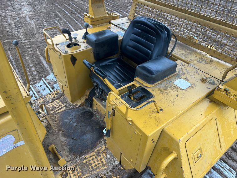 image for item JU9755 1990 Caterpillar D5H  dozer