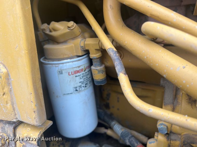 image for item JU9755 1990 Caterpillar D5H  dozer