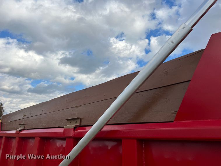 image for item JU9785 1998 International 4900  dump truck