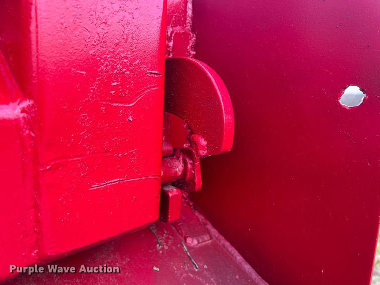 image for item JU9785 1998 International 4900  dump truck