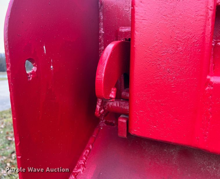 image for item JU9785 1998 International 4900  dump truck