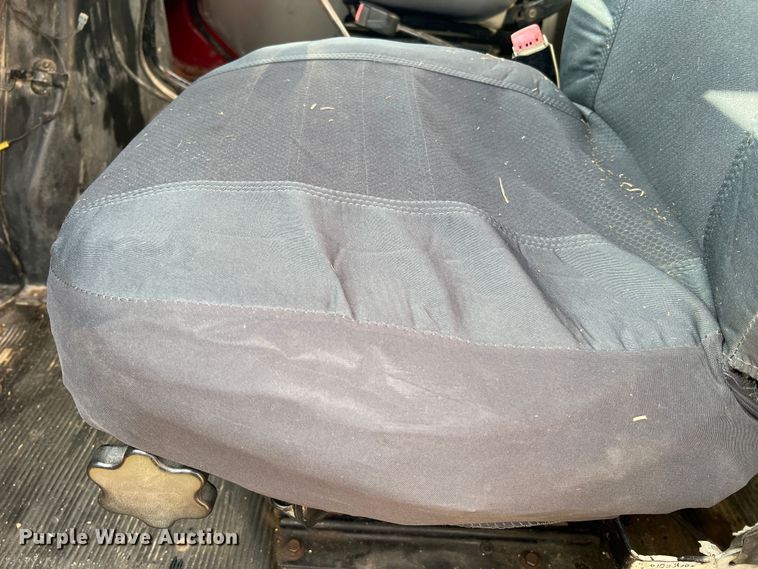 image for item JU9785 1998 International 4900  dump truck