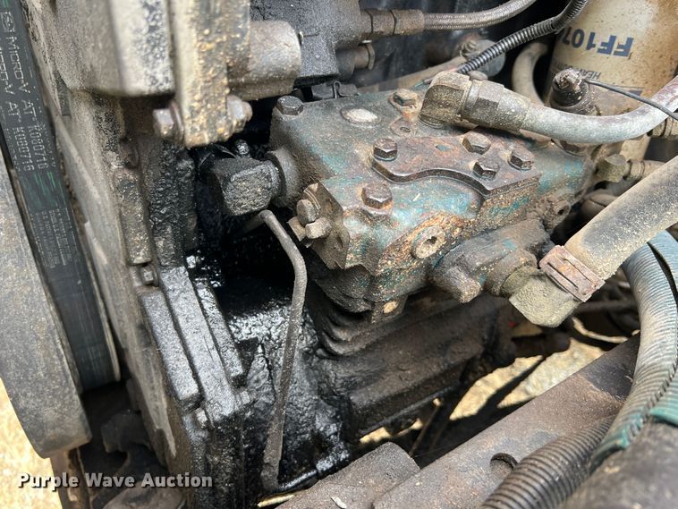 image for item JU9785 1998 International 4900  dump truck