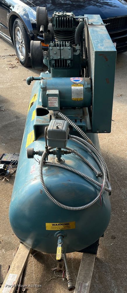 image for item JU9788 Curtis 8SN8E  air compressor