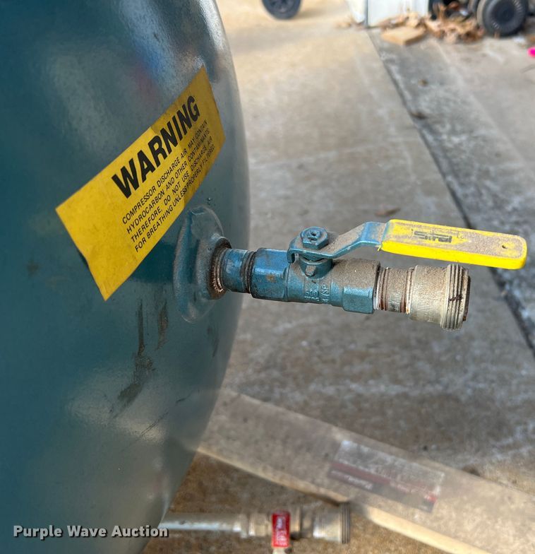 image for item JU9788 Curtis 8SN8E  air compressor