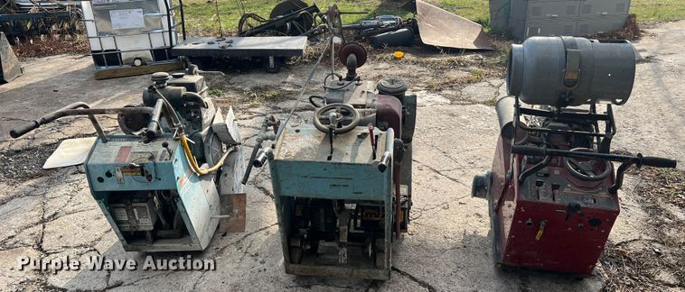 image for item JU9790 (4) concrete saws