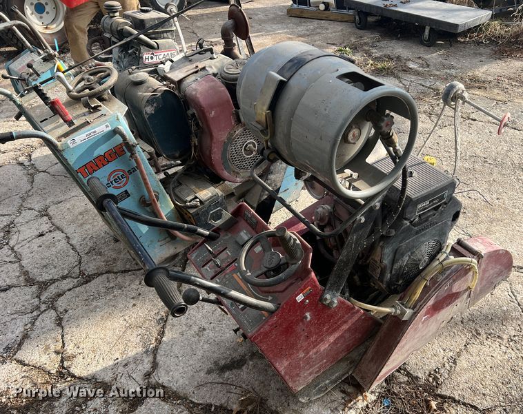 image for item JU9790 (4) concrete saws