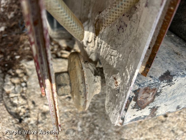 image for item JU9790 (4) concrete saws