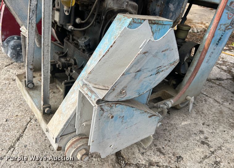 image for item JU9790 (4) concrete saws