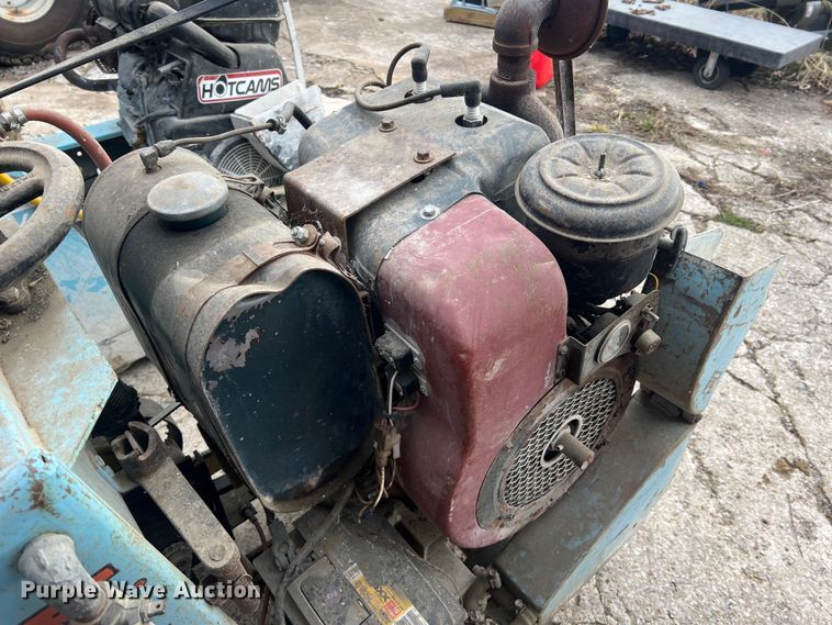 image for item JU9790 (4) concrete saws