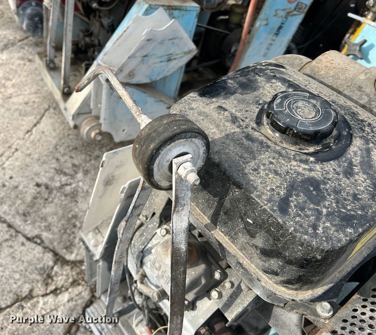 image for item JU9790 (4) concrete saws