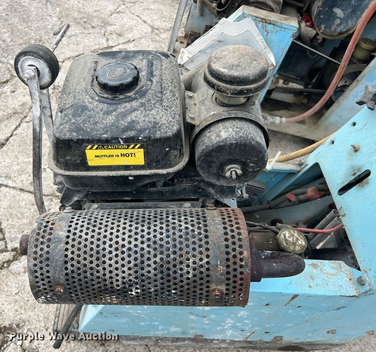 image for item JU9790 (4) concrete saws