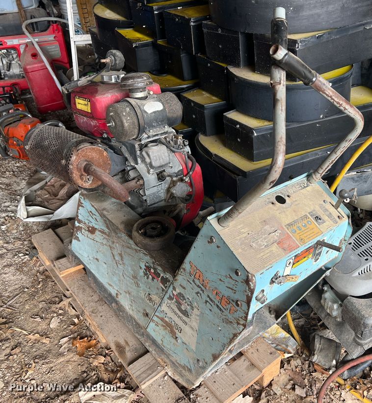 image for item JU9790 (4) concrete saws