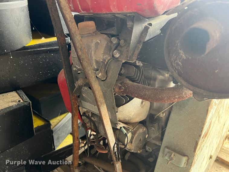 image for item JU9790 (4) concrete saws