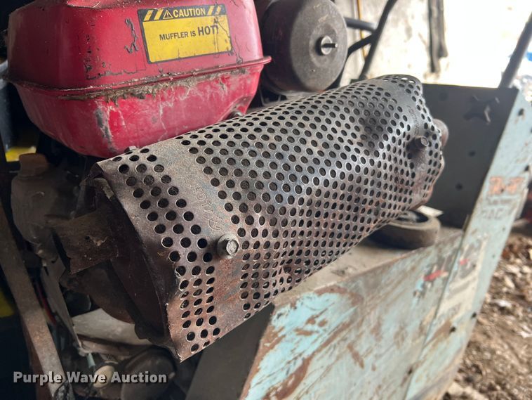 image for item JU9790 (4) concrete saws