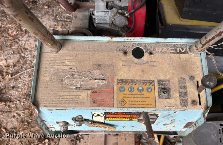 image for item JU9790 (4) concrete saws