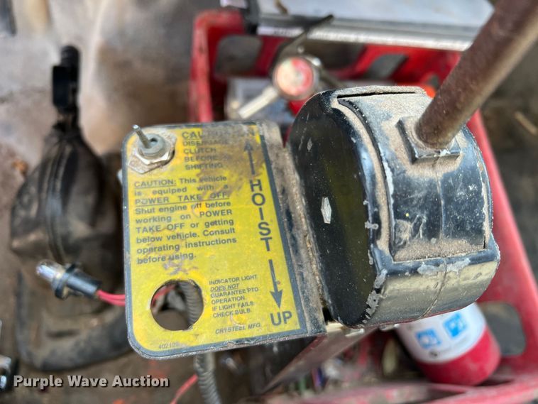 image for item JU9791 2004 Ford F650 Super Duty XL  dump truck