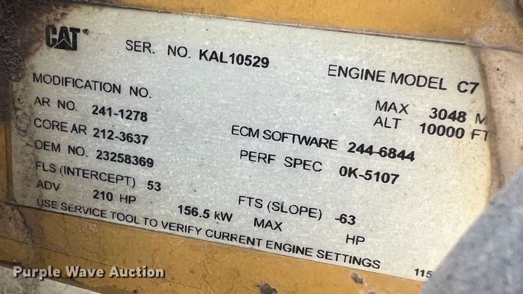 image for item JU9791 2004 Ford F650 Super Duty XL  dump truck