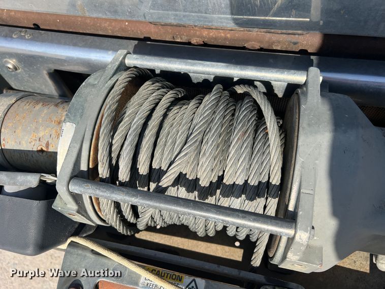 image for item JU9791 2004 Ford F650 Super Duty XL  dump truck