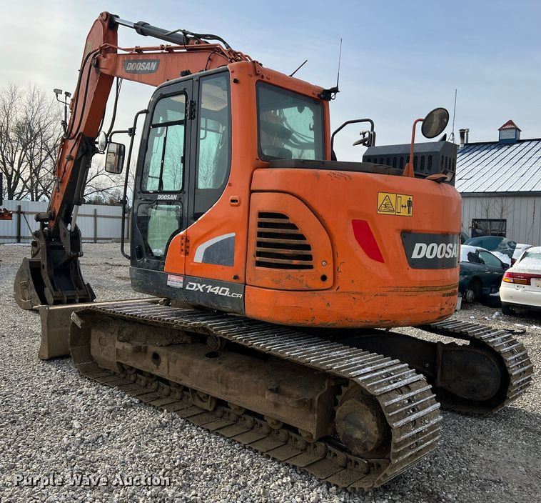 image for item JU9861 2017 Doosan DX140LCR-5  excavator